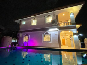 芭提雅,morden villa 5BR,BBQ,karaoke